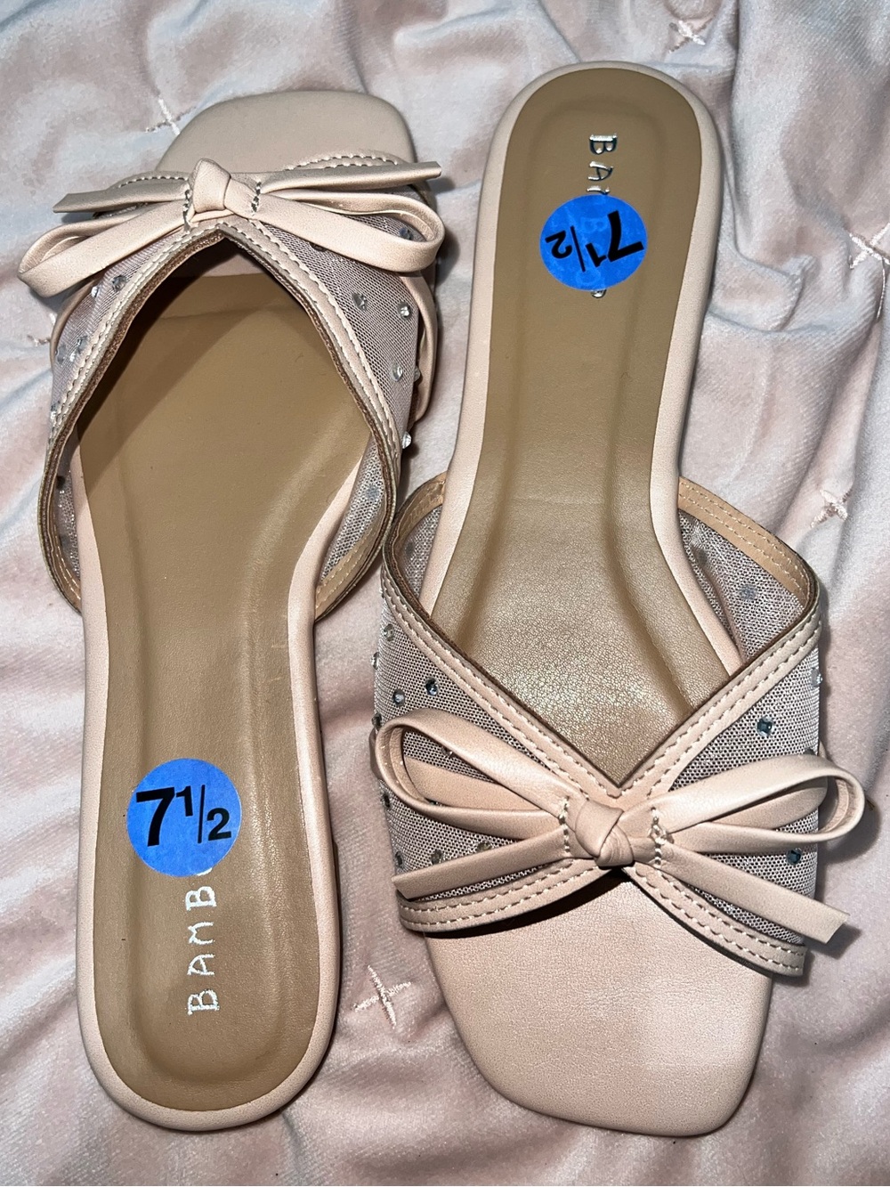 Nude Bow Slide Sandals - Women's